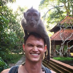 Meet your Posher, Ryan